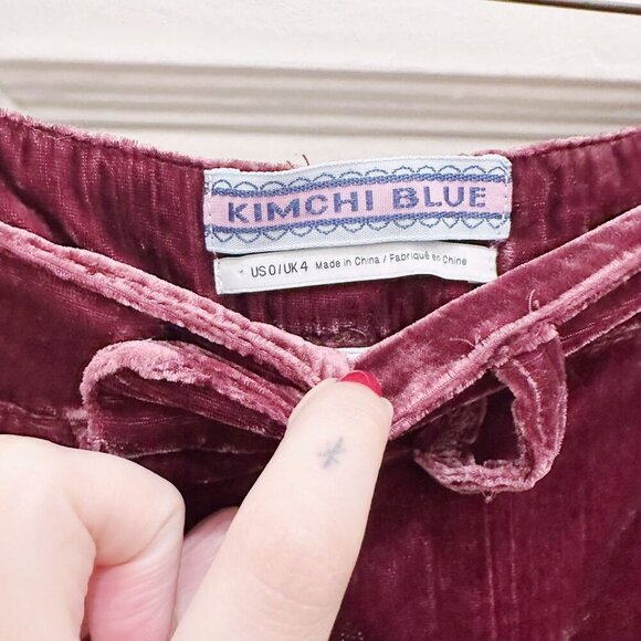 Urban Outfitters Crushed Velvet Pants Flared Holiday Valentine's - Picture 3 of 8